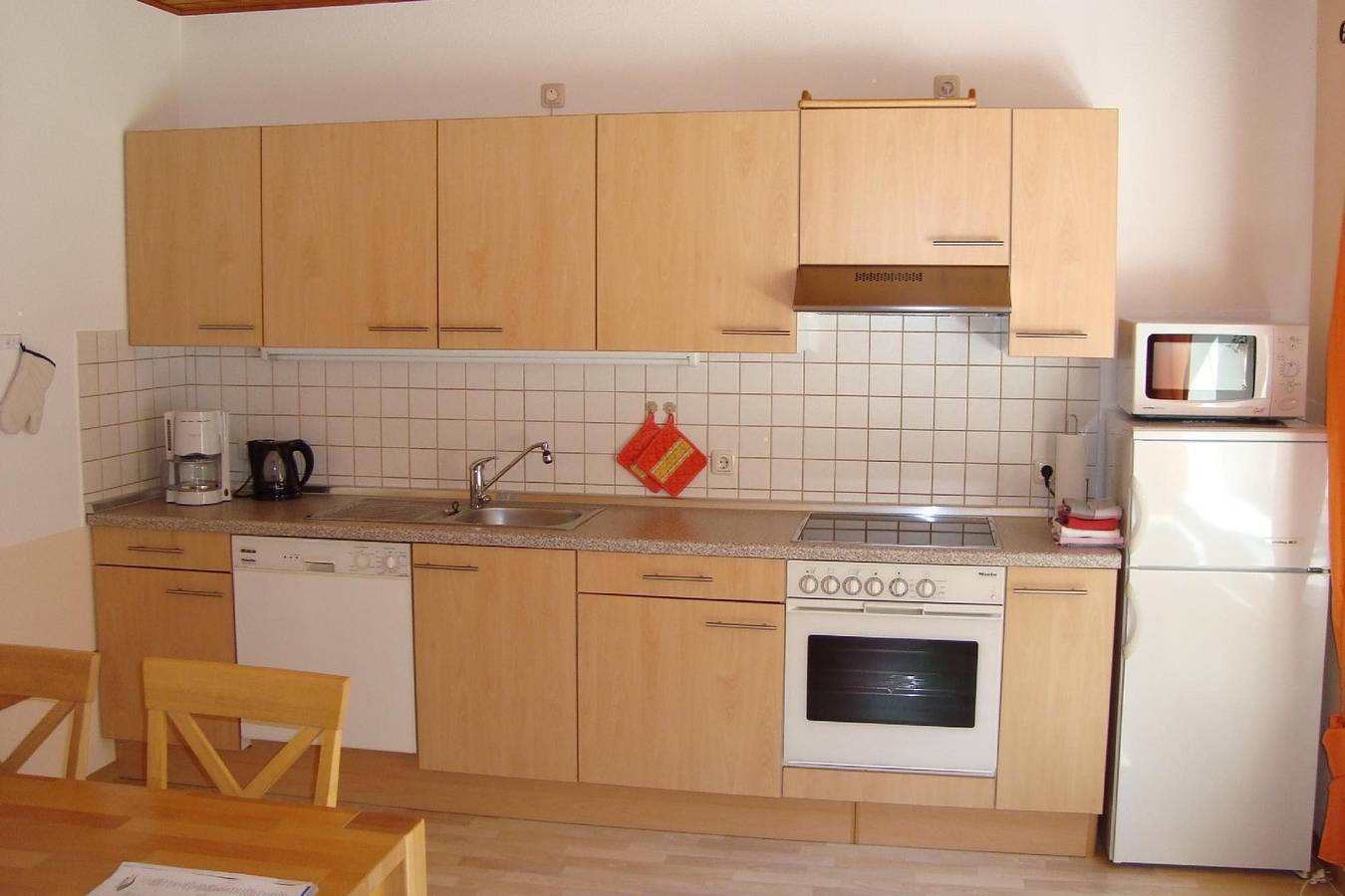 Ganze Ferienwohnung, Komfortable Ferienwohnung mit großem Garten in Samtgemeinde Land Wursten, Wurster Nordseeküste