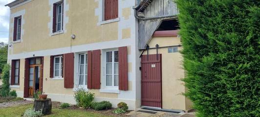 Gîte pour 4 personnes, avec jardin dans Treigny-Perreuse-Sainte-Colombe