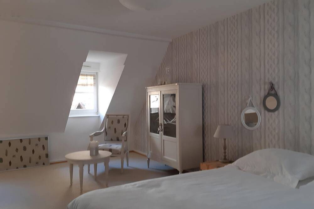 Entire apartment, Chez Margot, warm accommodation in the heart of the old town in Colmar, Colmar region