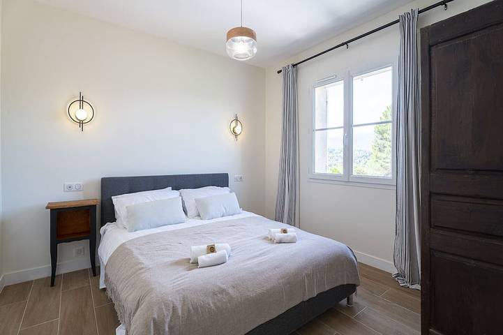 Villa pour 14 personnes, avec piscine et jardin à Valbonne - 2