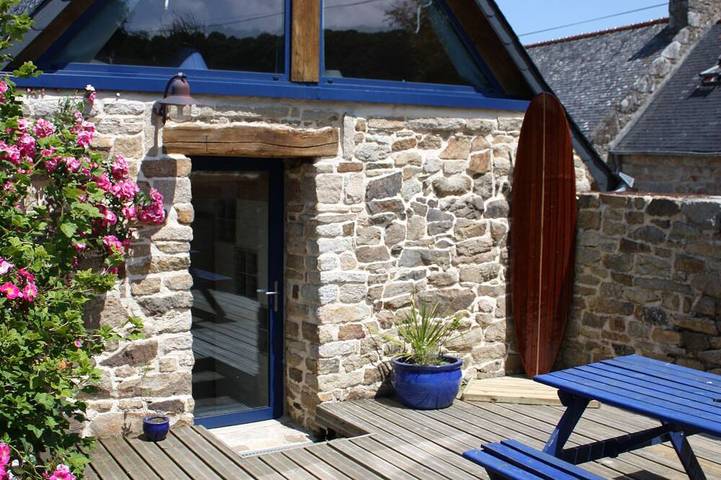 Gîte pour 4 personnes, avec jardin et terrasse à Confort-Meilars