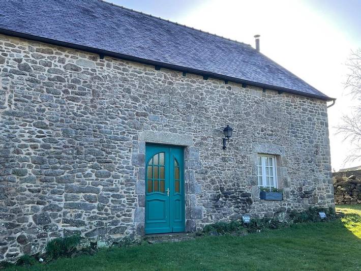 Location de vacances pour 6 personnes, avec vue et jardin, adapté aux familles à Corseul - 2