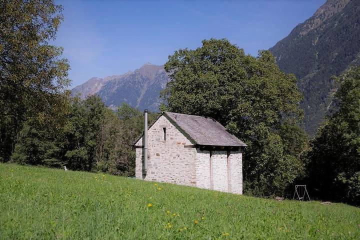 Chalet für 6 Personen, mit Sauna und Ausblick sowie Garten