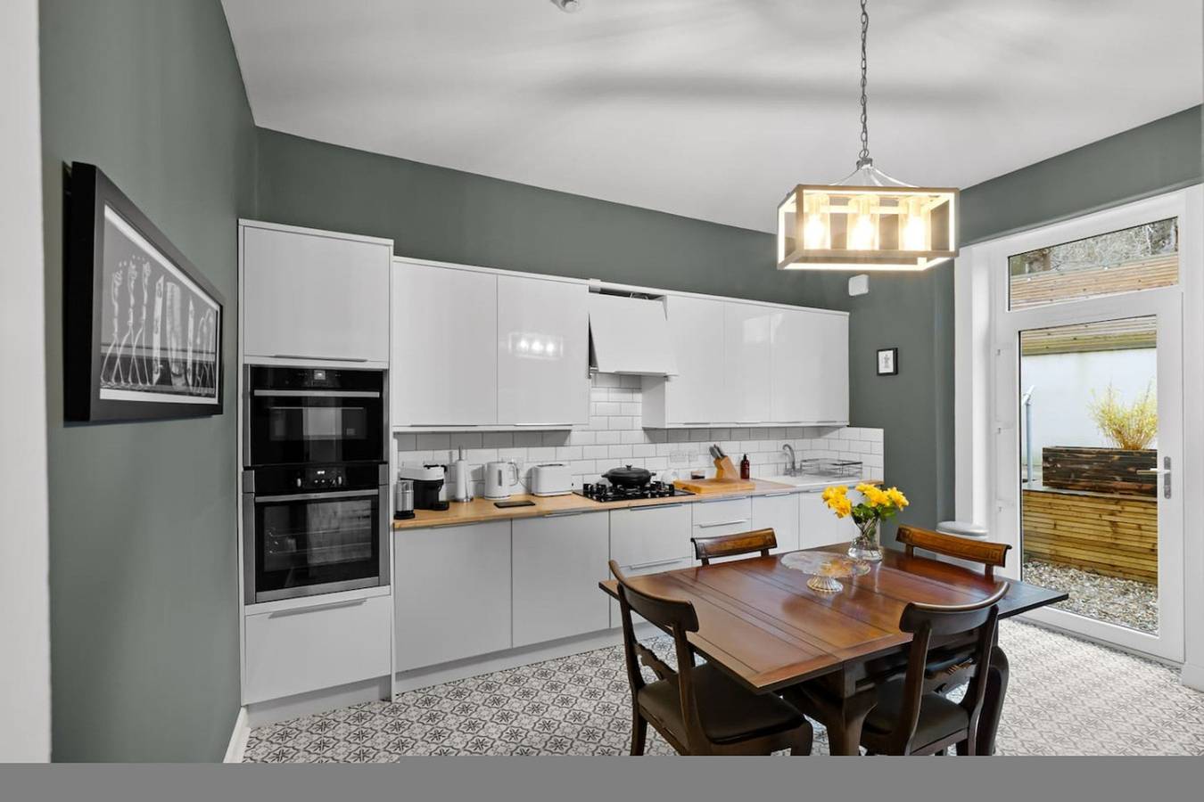 Hermitage Road, Stunning Home in the Heart of Broughty Ferry in Dundee, Angus