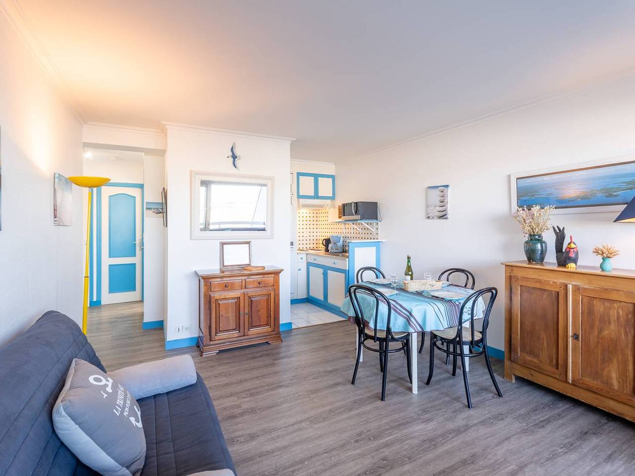 Appartement entier, Appartement 3 pièces à La Trinité-sur-Mer avec parking, 4 pers., vue sur port in La Trinité-sur-Mer, Côte des Mégalithes