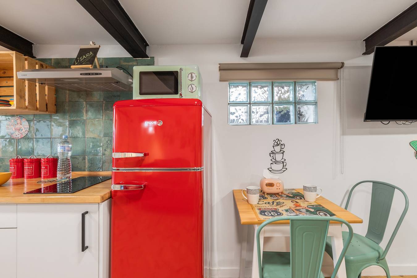 Vakantieappartement 'Loft Lisara' met bergzicht, wifi en airconditioning, foto 8