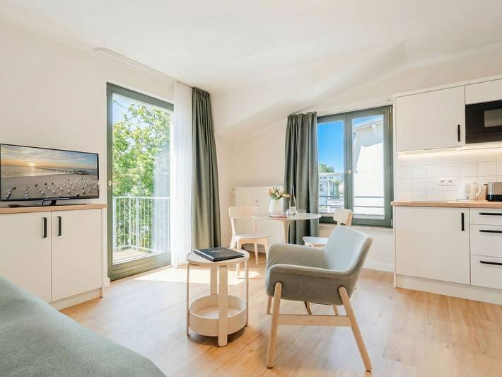 Ferienwohnung für 2 Personen, mit Balkon in Ahlbeck