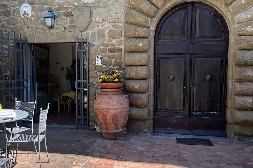Ganze Wohnung, Palagio Xiv Century in Montecatini-Terme, Pistoia Provinz