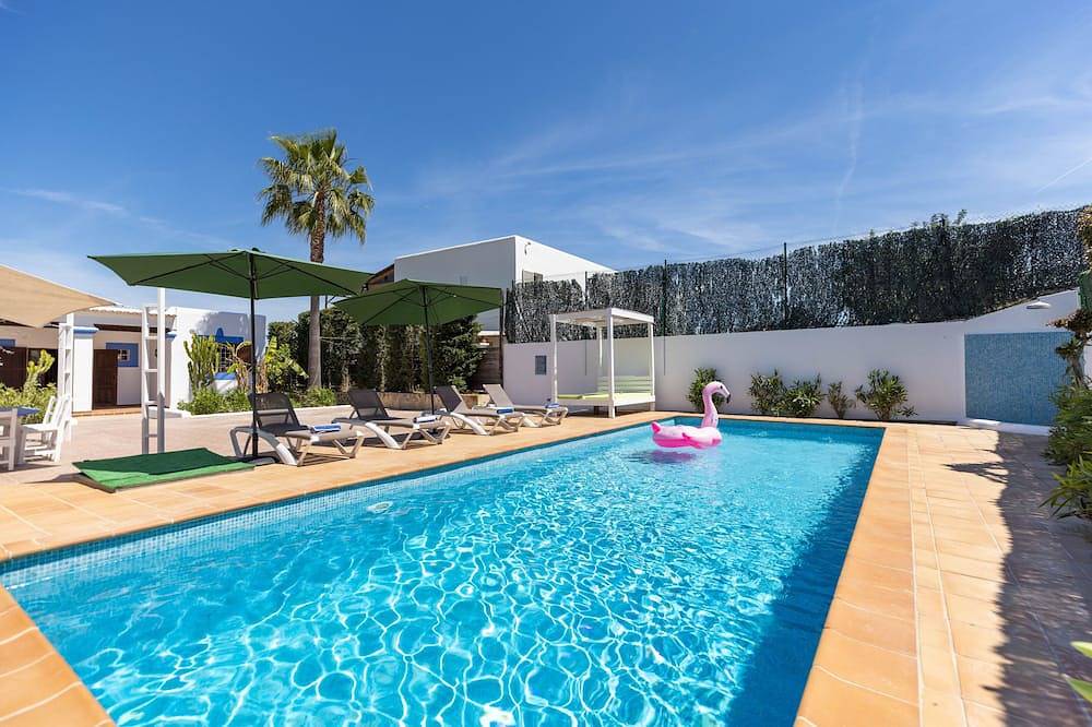 Villa Miguel - 4 Bedrooms | Pool | Central Ibiza | Wifi in San Rafael (Ibiza), Sant Antoni de Portmany