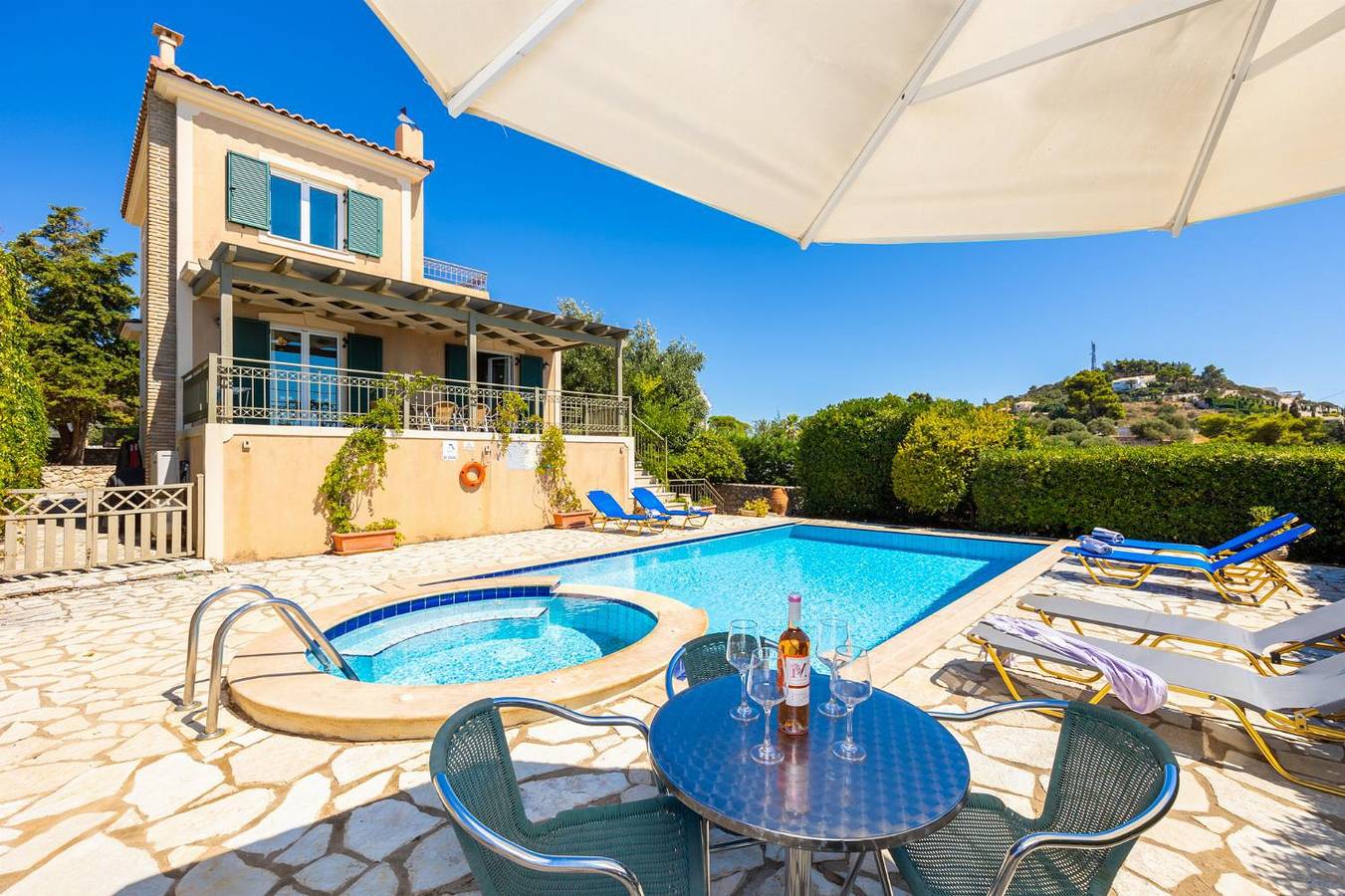 Villa für 6 Personen mit Whirlpool in Argostoli, Kefalonia