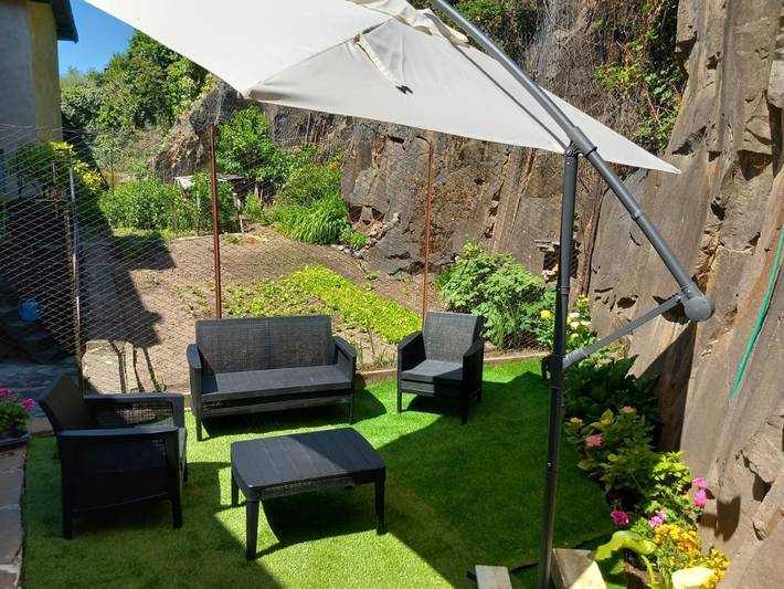 Gîte pour 3 personnes, avec jardin, animaux acceptés à Faver