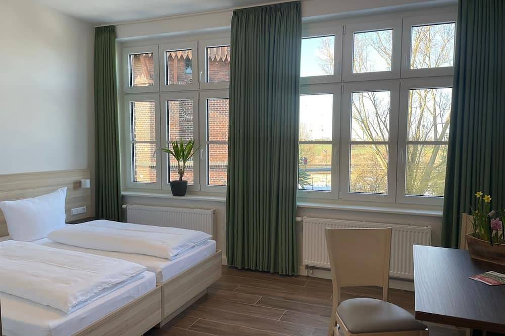 Gästehaus Appartement 102 - Lokschuppen Pasewalk- Gästehäuser mit Dz, Ez und in Pasewalk, Vorpommern
