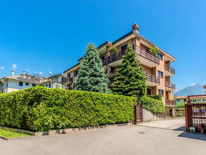Ferienwohnung für 4 Personen, mit Balkon in Colico