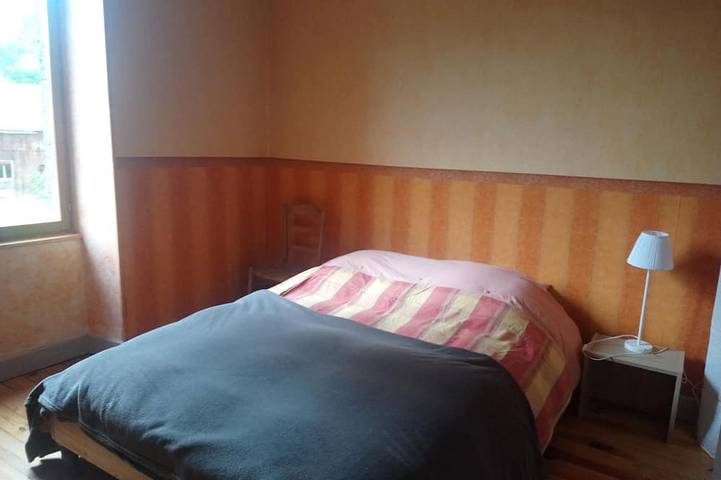 Gîte pour 4 personnes, avec jardin et terrasse à Bromont-Lamothe - 2