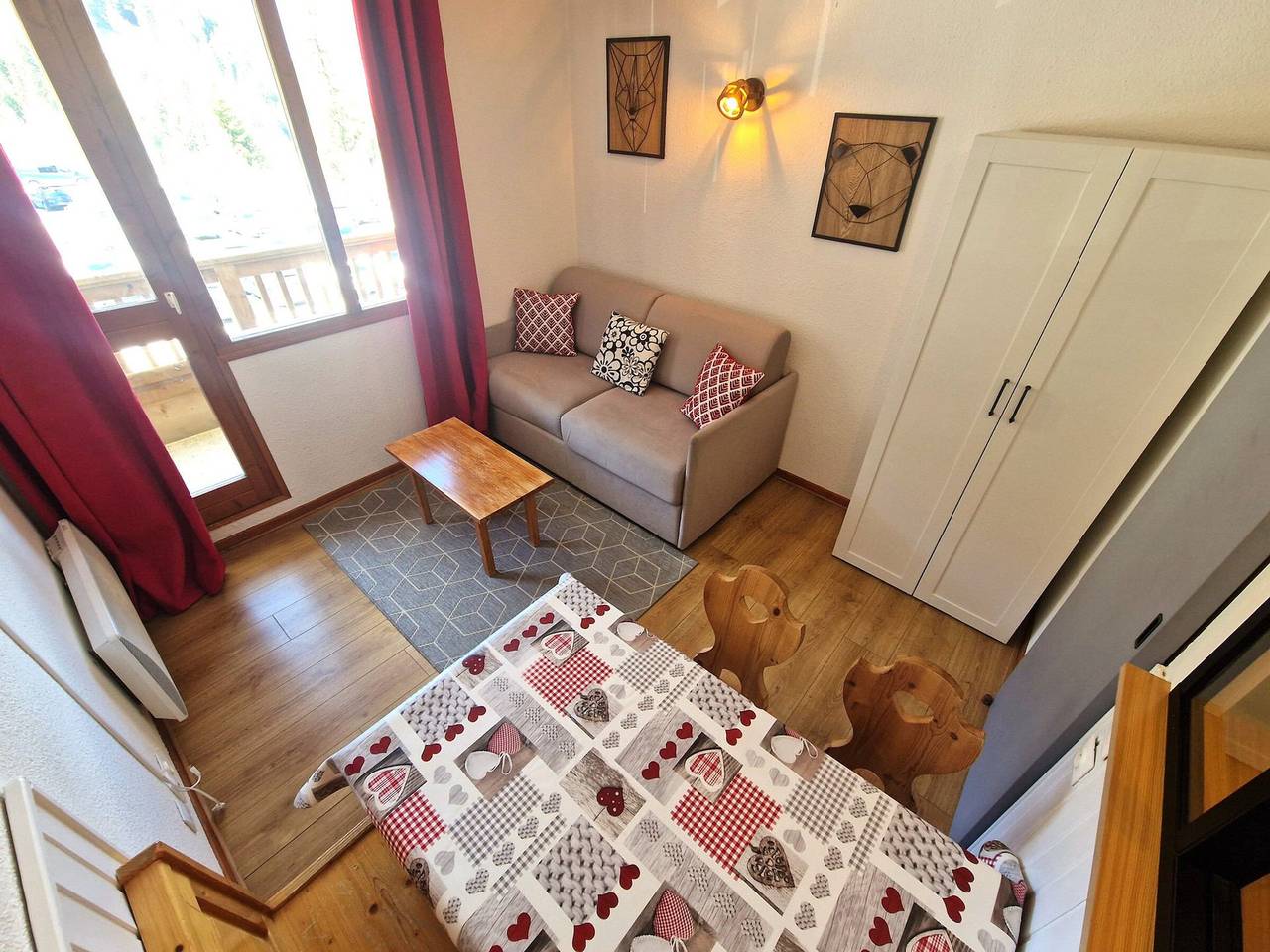 Entire studio, Cozy studio for 4 in the heart of Valfréjus in Valfréjus, Modane