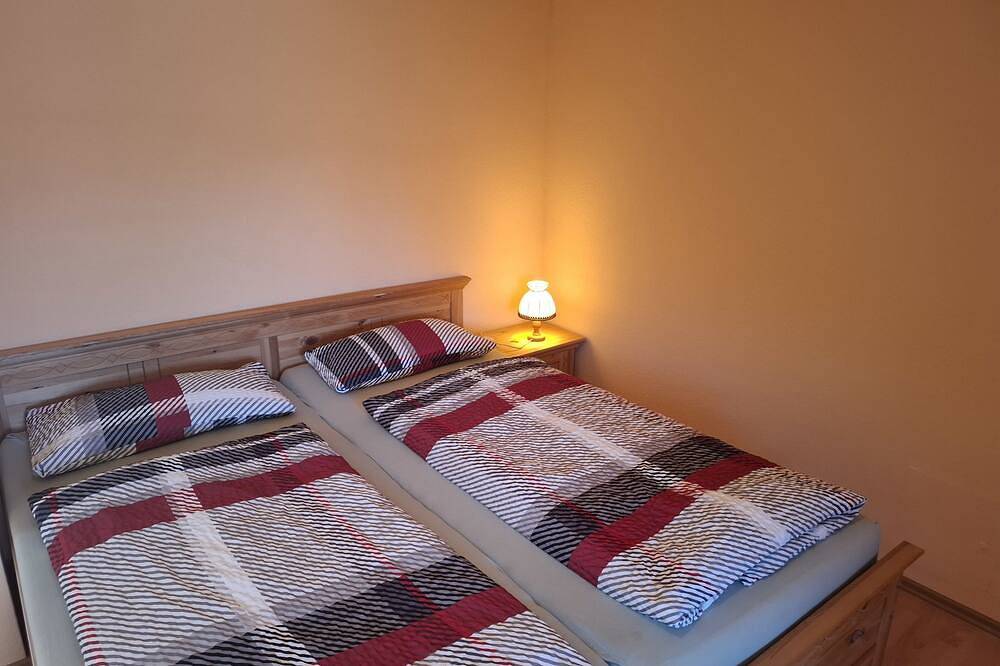 Ganze Wohnung, Fw Warme Bode mit 2 Schlafzimmern - Ferienwohnungen Königshof in Königshütte (Harz), Harzvorland