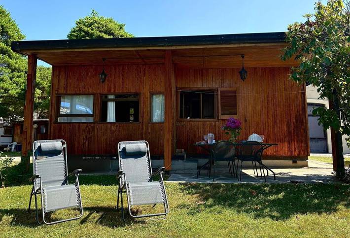Camping pour 4 personnes, avec vue sur le lac et terrasse ainsi que jardin et vue dans Lac de Côme - 3