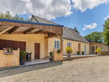 Gîte pour 6 personnes, avec terrasse et jardin à Le Mesnil