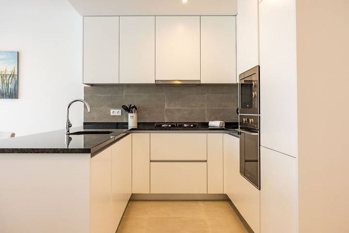 Ferienwohnung für 4 Personen, mit Kinderpool und Garten sowie Balkon in Nazaré - 4