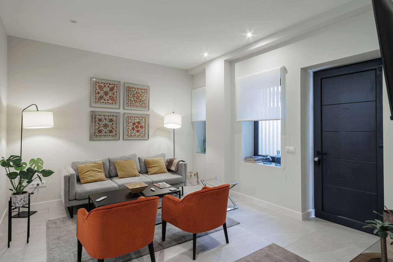Casa Almoguera. Modern apartment in a prime location near Seville city center in Los Remedios, Sevilla