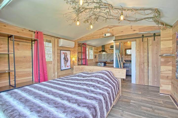 Tente pour 2 personnes, avec jardin et jacuzzi dans le Var - 4