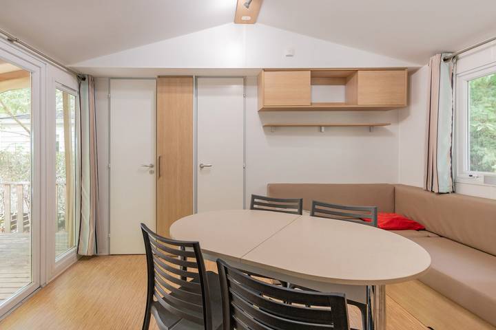 Location de vacances pour 8 personnes, avec jardin à Vallon-Pont-d'Arc - 4