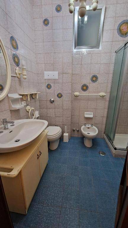 Ferienwohnung für 2 Personen, mit Garten und Ausblick in Pescara - 2