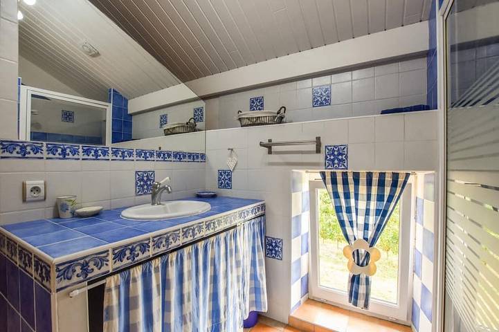 Location de vacances pour 4 personnes, avec jardin ainsi que terrasse et piscine, animaux acceptés à Monprimblanc - 4