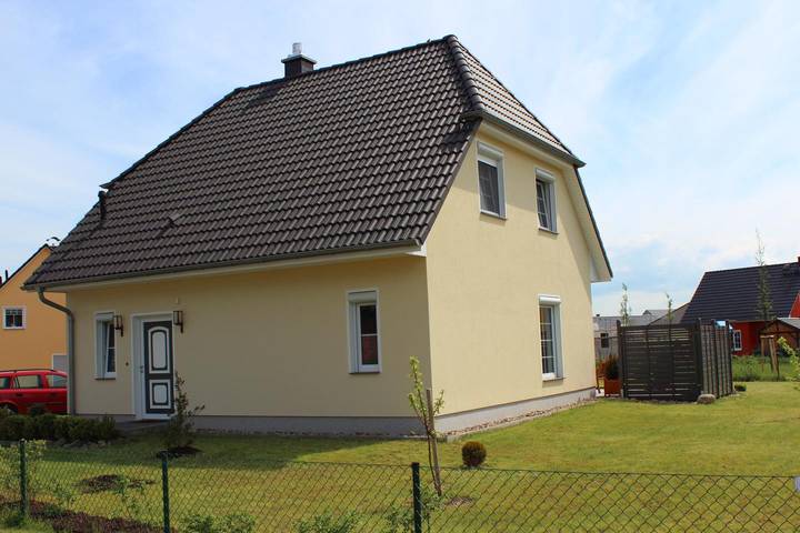 Ferienhaus für 5 Personen, mit Terrasse und Garten in Nienhagen - 2