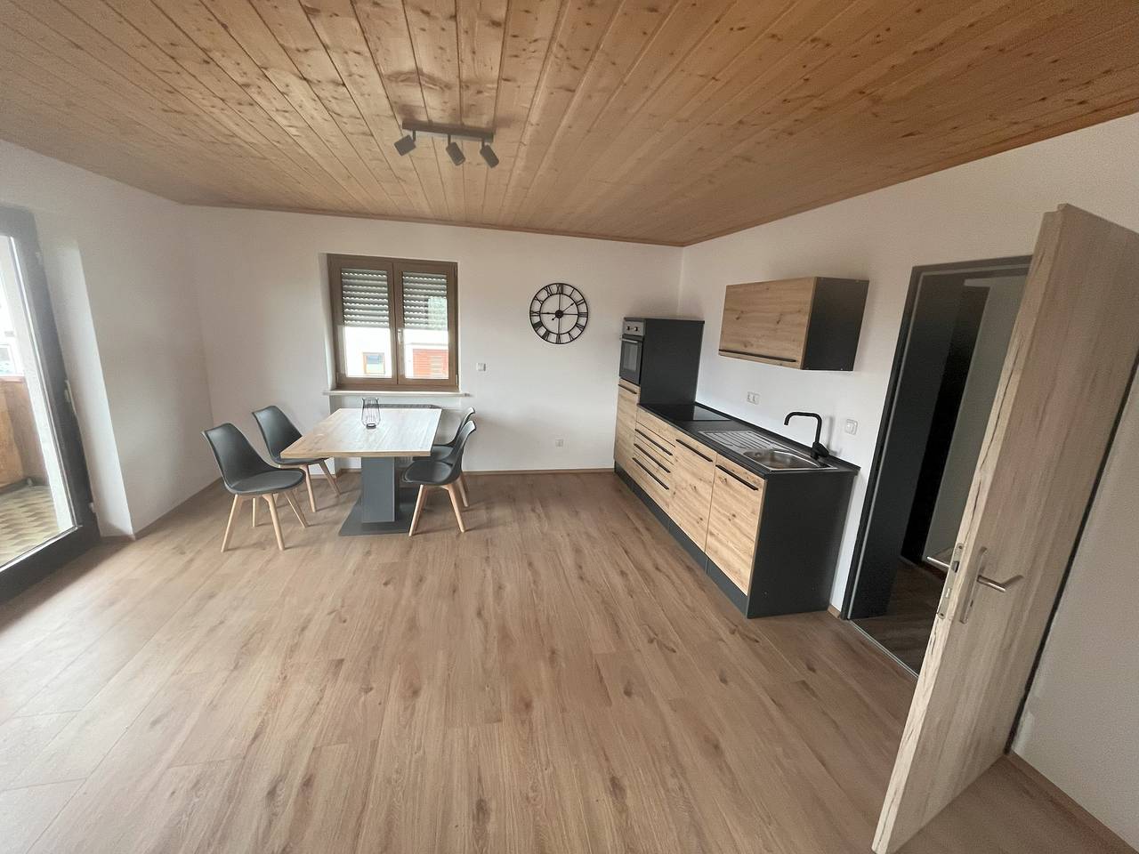 Ganze Ferienwohnung, Ferienwohnung Auszeit 1 in Ainring, Rupertiwinkel