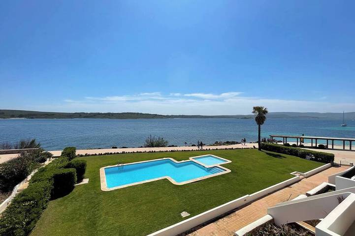 Holiday apartment for 4 people, with balcony and pool as well as garden - 1