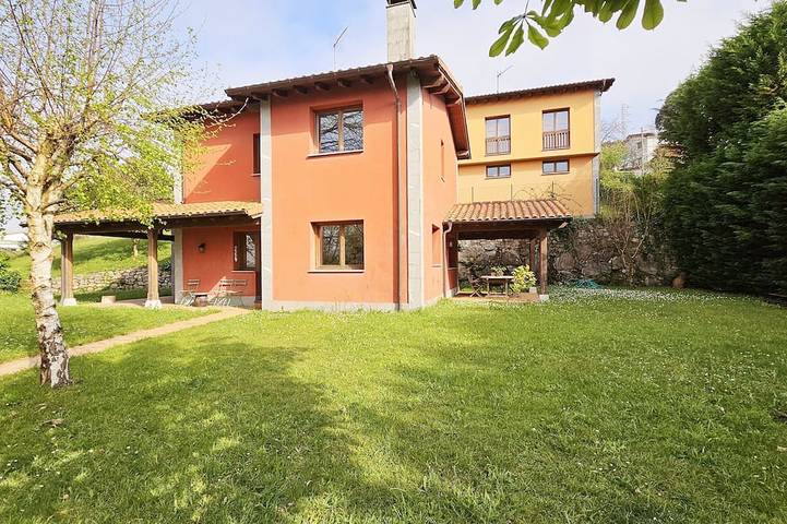 Holiday home for 6 people, with garden and balcony - 1
