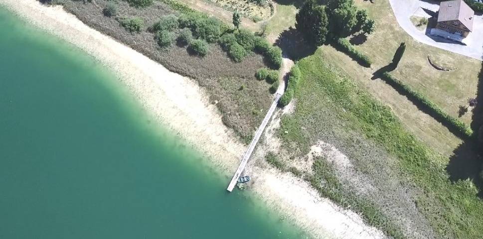 Gîte pour 9 personnes, avec Terrasse et Jardin à Doucier