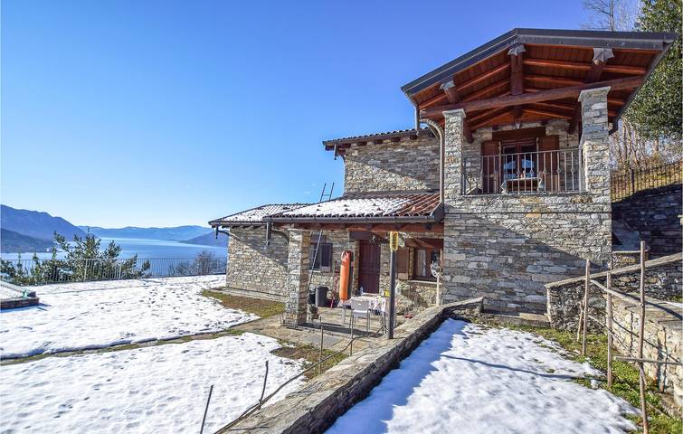 Ferienhaus für 6 Personen, mit Garten und Ausblick, mit Haustier in Comune di Luino - 4