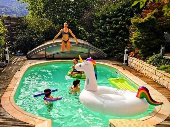 Maison de vacances pour 6 personnes, avec Balcon et Jacuzzi ainsi que Terrasse et Piscine