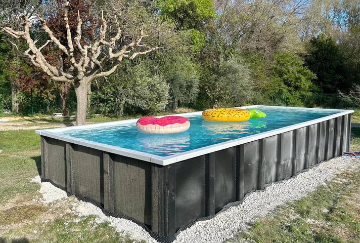 Location de vacances pour 4 personnes, avec vue ainsi que jardin et piscine à Roaix - 2