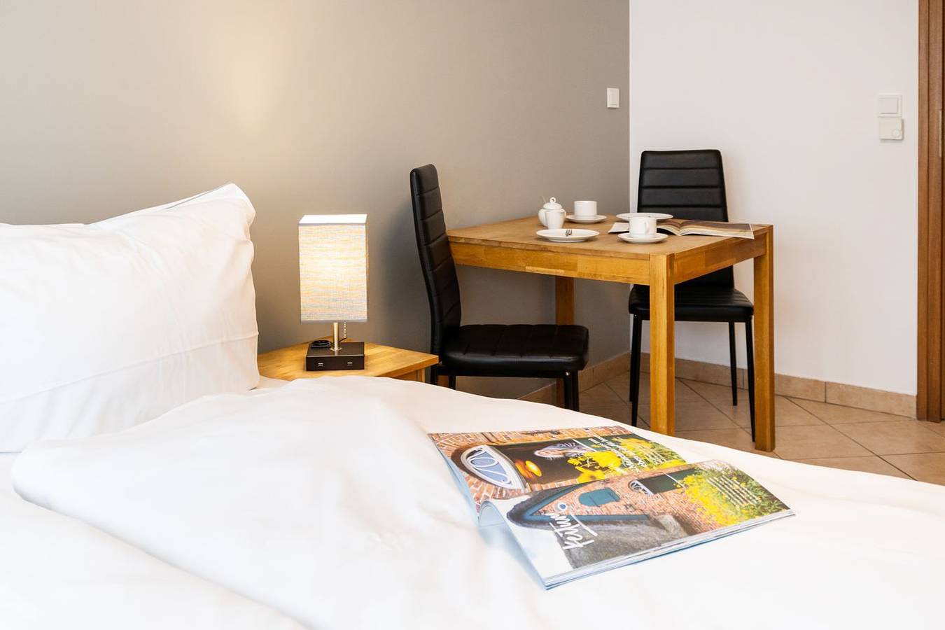 Ganze Wohnung, Einfaches, zentrales App. für 2 Pers., inkl. Wlan und Tv, separate Küche. in Westerland, Sylt (Gemeinde)