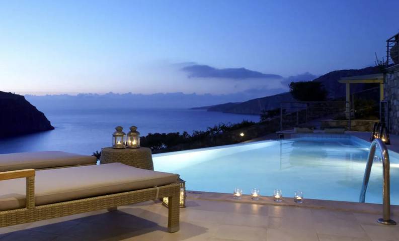 Location de vacances pour 4 personnes, avec Vue sur l’océan et Terrasse dans Άσος