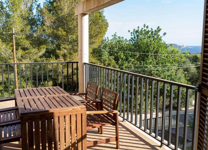 Ferienhaus für 8 Personen, mit Terrasse und Garten sowie Ausblick