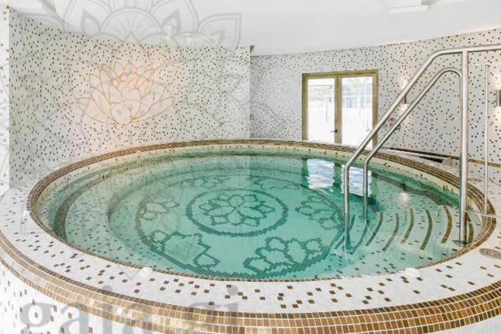 Appartement entier, Hidden Gem at Luxurious Ocean Village in Costa de la Luz