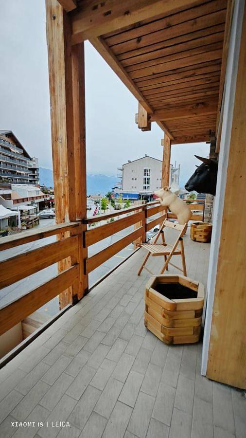 Maison d’hôte pour 3 personnes, avec balcon et vue à Nendaz - 2