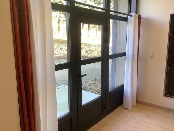 Gîte pour 2 personnes, avec jardin ainsi que terrasse et piscine dans Drôme provençale - 4