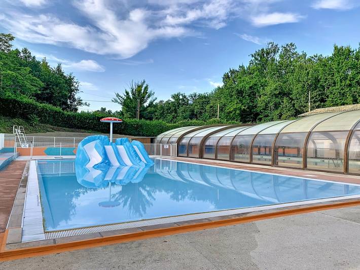 Gîte pour 6 personnes, avec piscine ainsi que jardin et terrasse, animaux acceptés dans le Tarn-et-Garonne