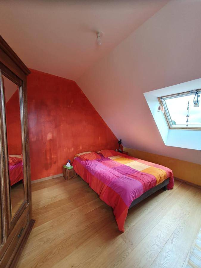 Double Room with Shared Bathroom in Courcemont, Sarthe