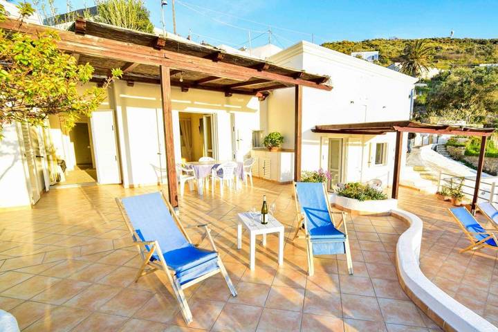 Gîte pour 3 personnes, avec vue et terrasse à Ponza - 3