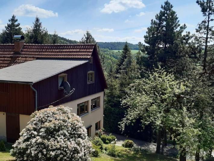 Ferienwohnung für 2 Personen, mit Terrasse und Ausblick sowie Garten - 1