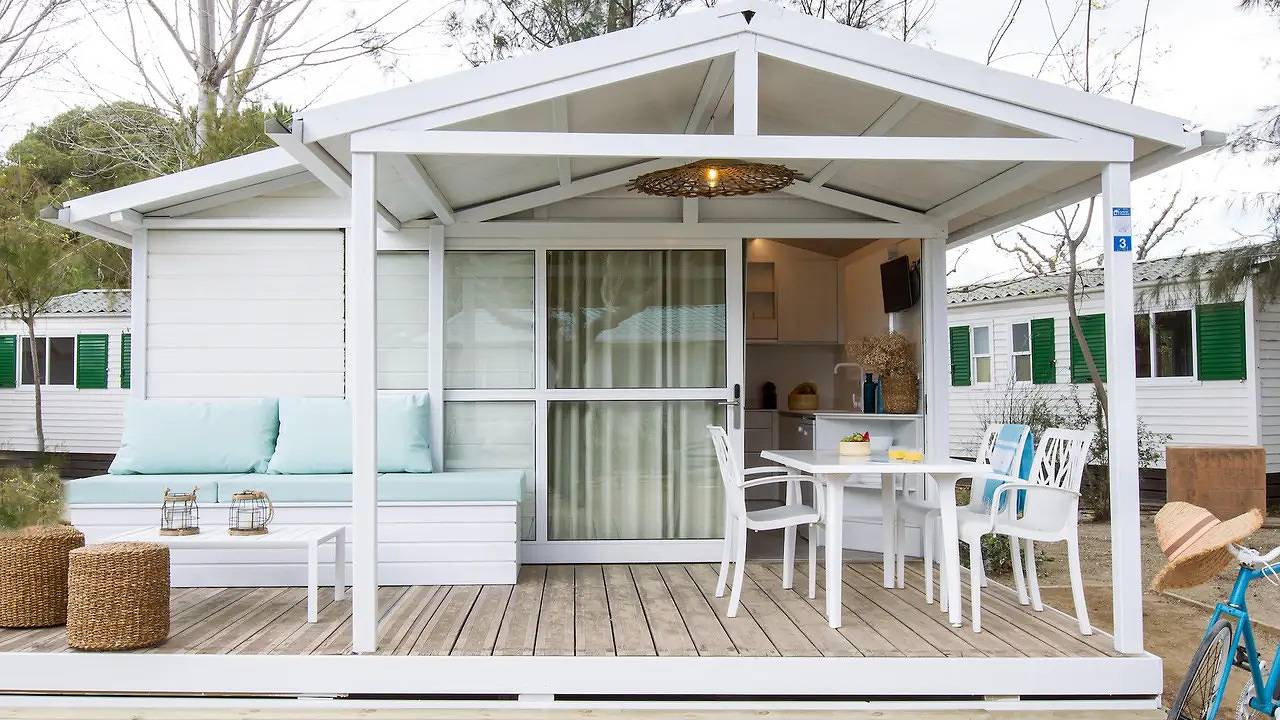 Bungalow para 5 personas con piscina in Platja de Tamarit (Tarragona), Tarragona