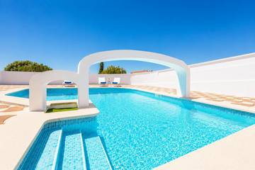 Villa in Alaior Municipality, Coast of Menorca für 6 