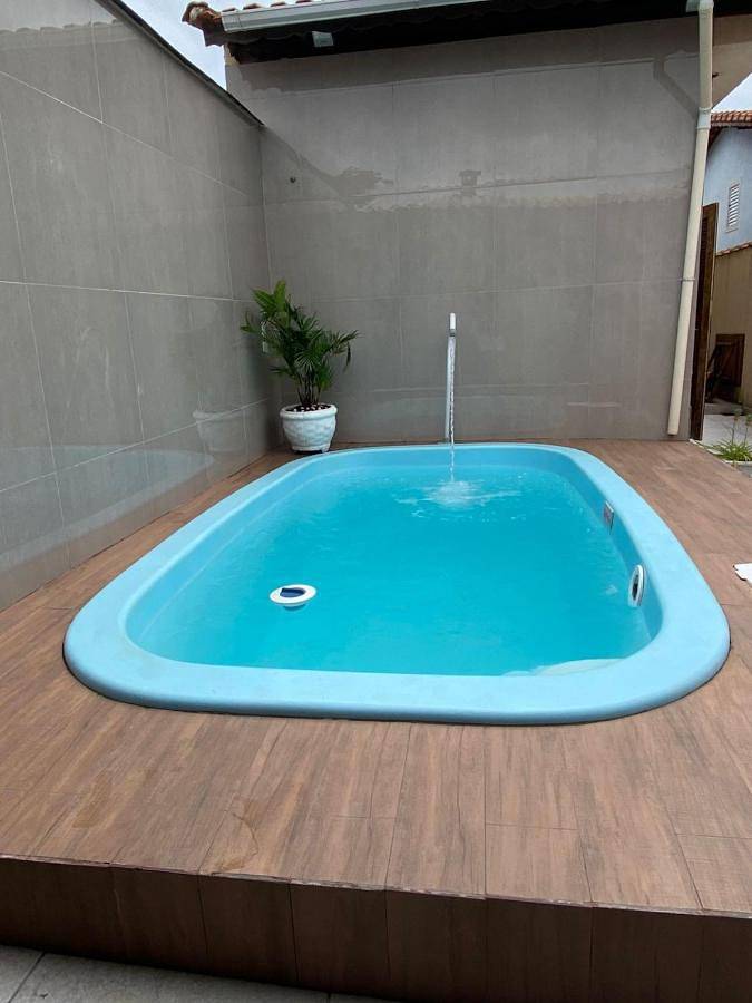 Casas e apartamentos de temporada para 16 pessoas, com piscina, com animais de estimação em Mongaguá