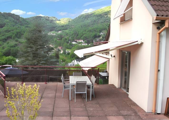 Gîte pour 4 personnes, avec jardin ainsi que terrasse et piscine à Oderen - 4